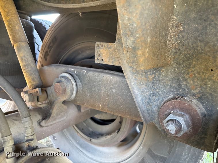 image for item EN5582 1997 Timpte Super Hopper grain trailer