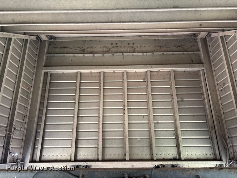 image for item EN5582 1997 Timpte Super Hopper grain trailer