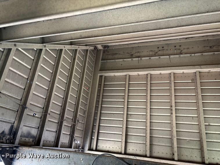 image for item EN5582 1997 Timpte Super Hopper grain trailer