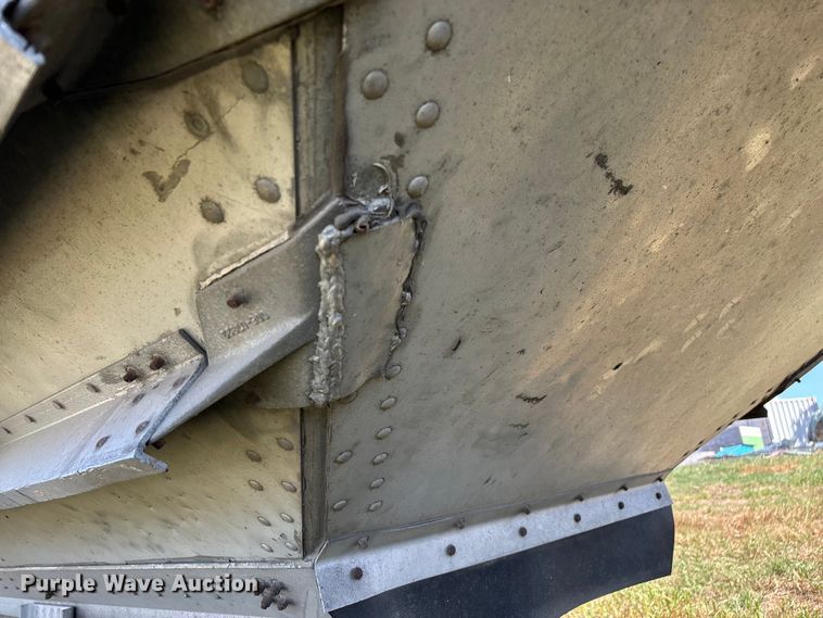 image for item EN5582 1997 Timpte Super Hopper grain trailer