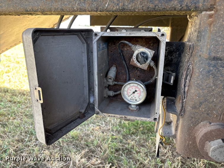 image for item EN5582 1997 Timpte Super Hopper grain trailer