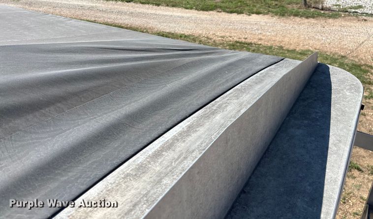 image for item EN5582 1997 Timpte Super Hopper grain trailer