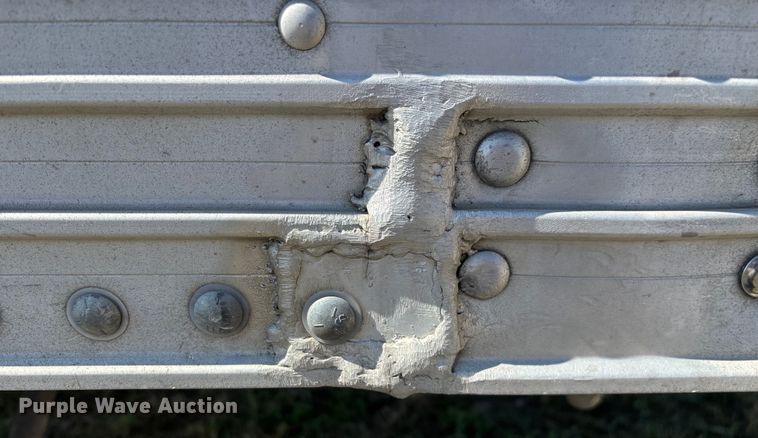 image for item EN5582 1997 Timpte Super Hopper grain trailer