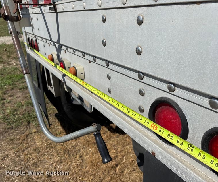 image for item EN5582 1997 Timpte Super Hopper grain trailer