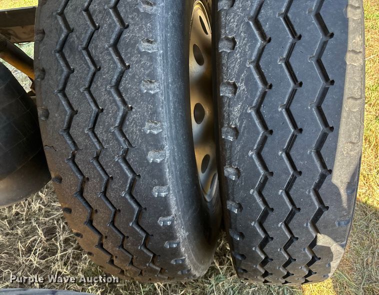 image for item EN5582 1997 Timpte Super Hopper grain trailer