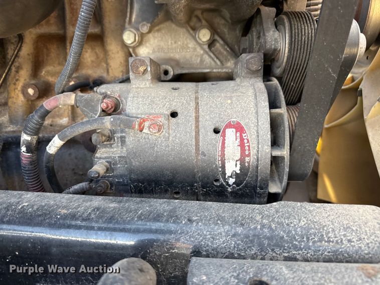 image for item EP0517 2013 Freightliner Cascadia  semi truck