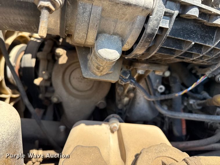 image for item EP0517 2013 Freightliner Cascadia  semi truck