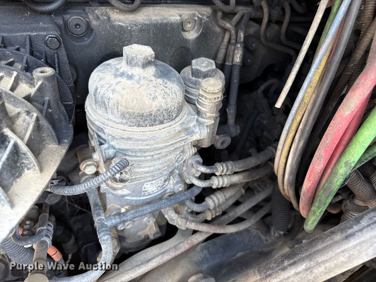 image for item EP0517 2013 Freightliner Cascadia  semi truck