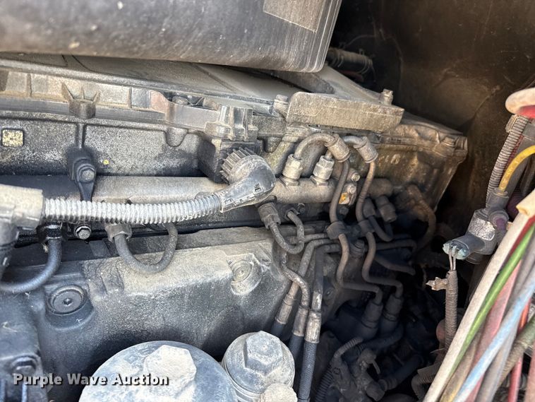 image for item EP0517 2013 Freightliner Cascadia  semi truck