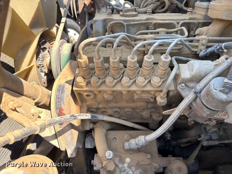 image for item EP0520 1996 Ford LN8000 flatbed truck