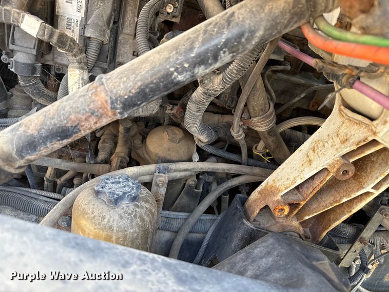 image for item EP0521 2013 International Prostar semi truck