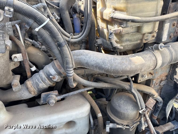 image for item EP0521 2013 International Prostar semi truck