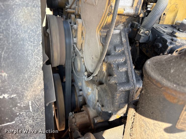 image for item EP0522 2001 Freightliner Conventional semi truck