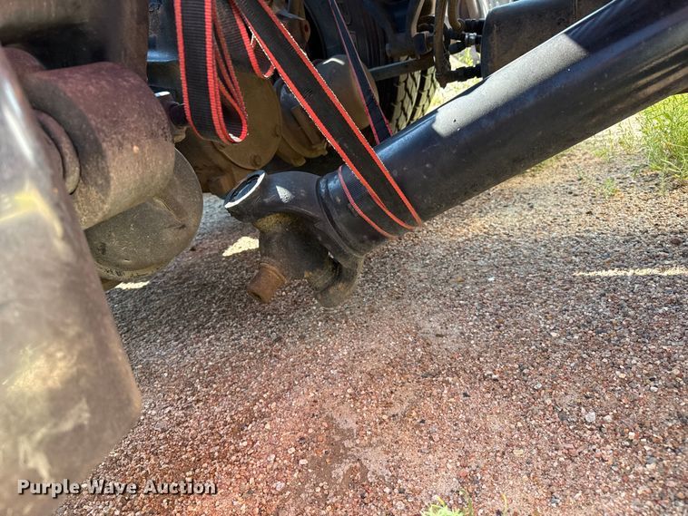 image for item EP0523 2015 Freightliner Cascadia semi truck