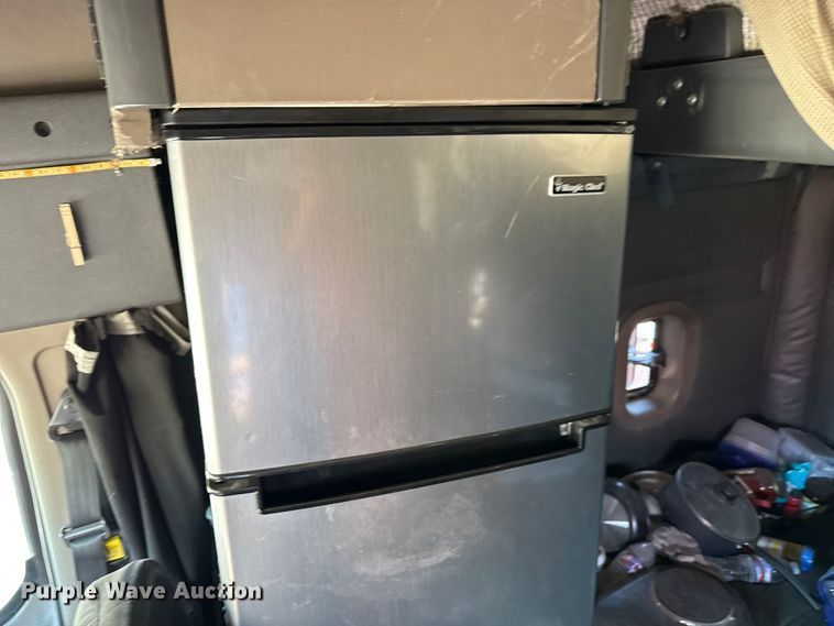 image for item EP0523 2015 Freightliner Cascadia semi truck