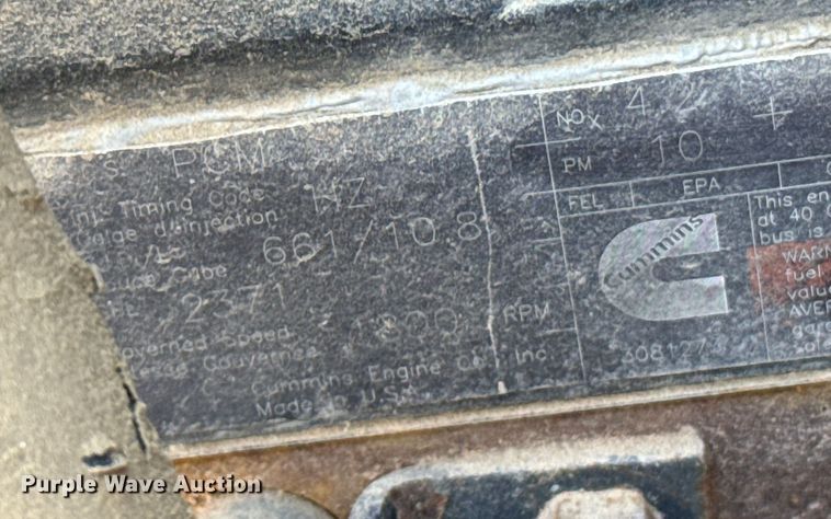 image for item EP0524 1998 Freightliner FLD semi truck