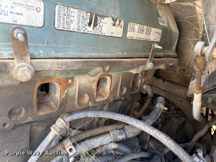 image for item EP0525 1999 Freightliner Century Class semi truck