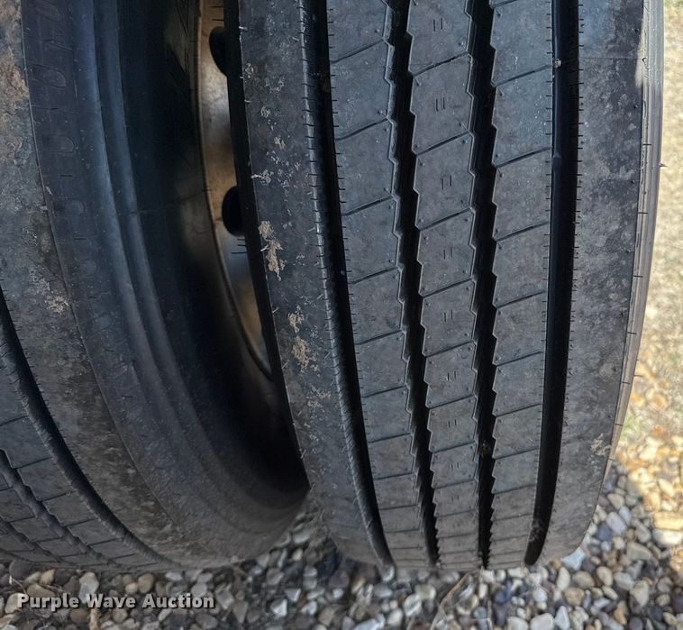 image for item EP0588 2002 Walker tank trailer