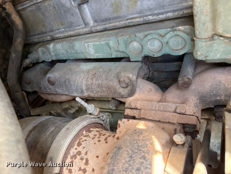 image for item EP0590 2013 Freightliner Cascadia 125 semi truck