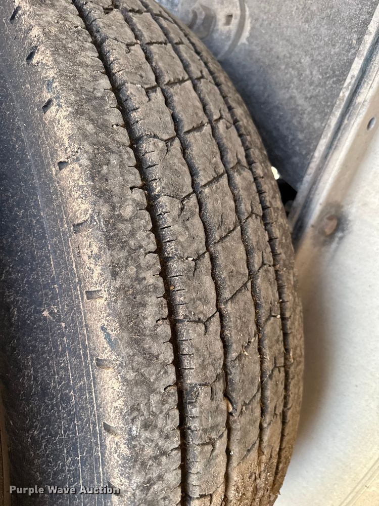 image for item EP0592 2003 East end dump trailer