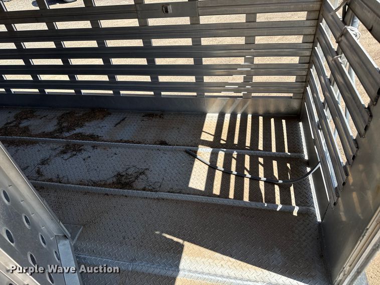 image for item EP0593 1997 EBY livestock trailer