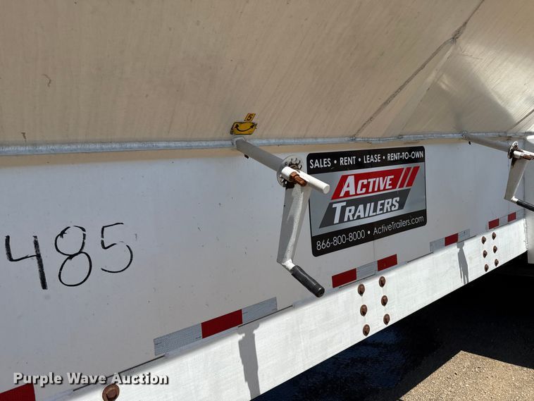 image for item EP0594 2007 Sudenga feed delivery trailer