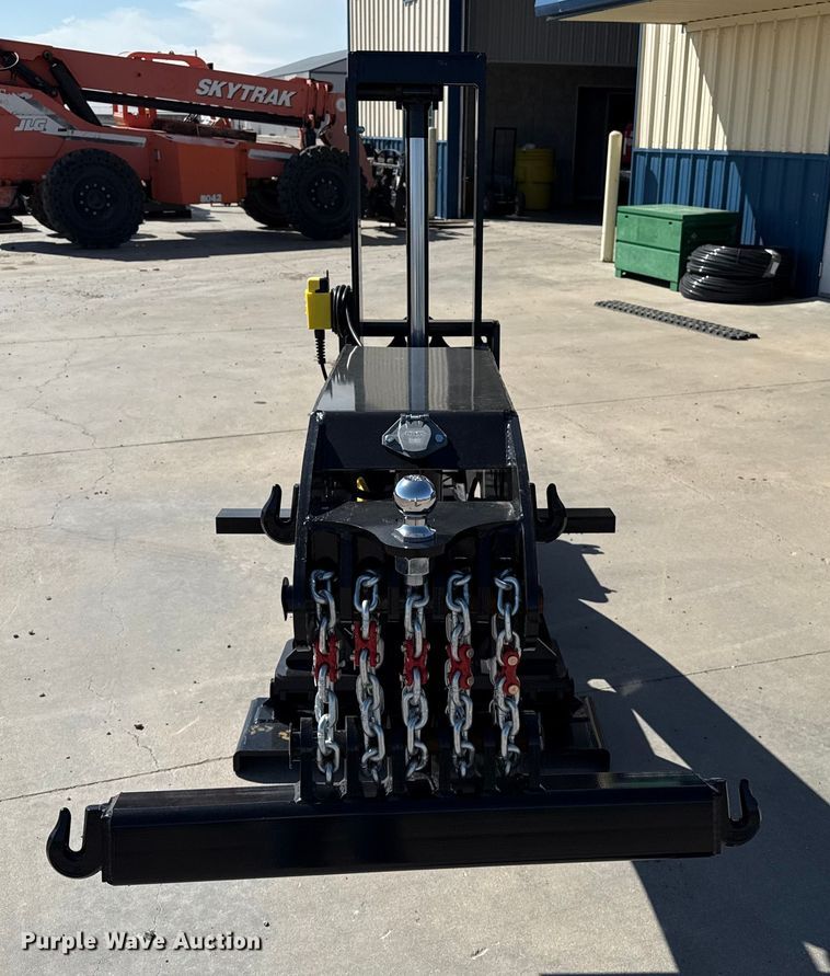 image for item EP0595 2025 NEKS fifth wheel wrecker boom