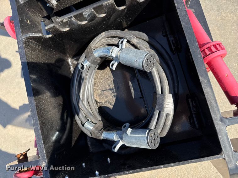 image for item EP0595 2025 NEKS fifth wheel wrecker boom