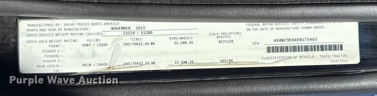 image for item ER0022 2014 Volvo VNL semi truck