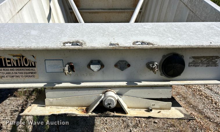 image for item ET3111 2012 Construction Trailer Specialist BDT-40 bottom dump trailer