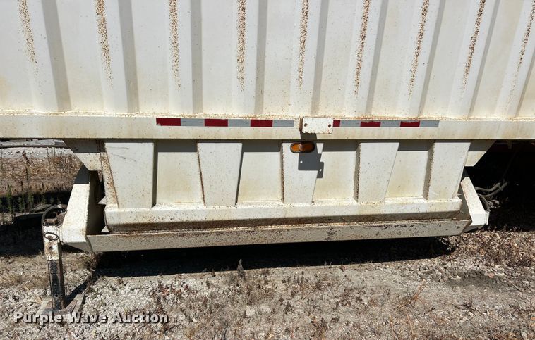 image for item ET3111 2012 Construction Trailer Specialist BDT-40 bottom dump trailer