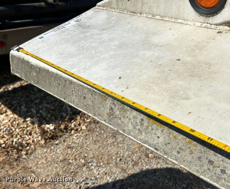 image for item ET3111 2012 Construction Trailer Specialist BDT-40 bottom dump trailer