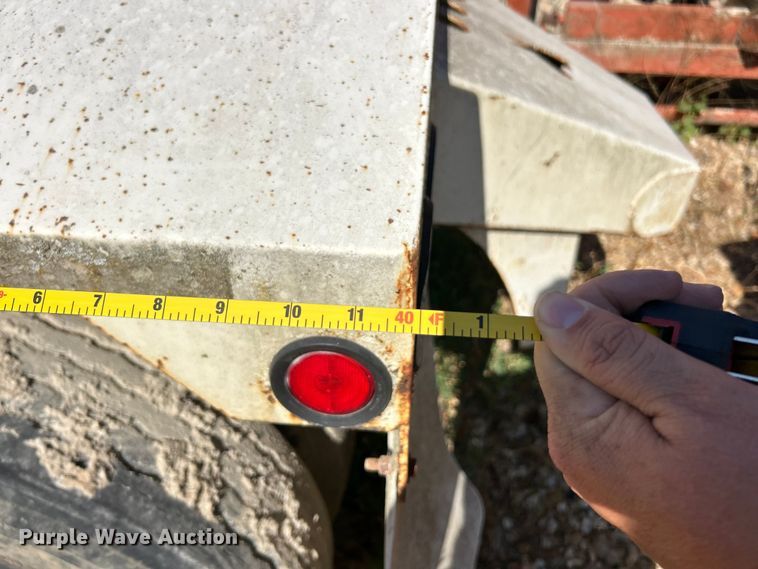 image for item ET3111 2012 Construction Trailer Specialist BDT-40 bottom dump trailer