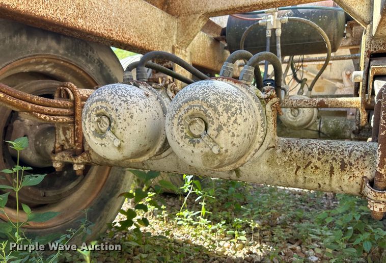 image for item ET3111 2012 Construction Trailer Specialist BDT-40 bottom dump trailer