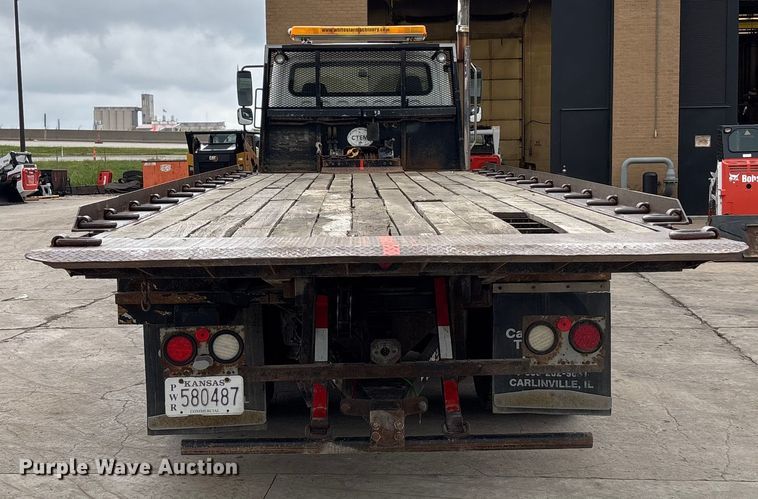 image for item ET4504 2009 Freightliner Business Class M2 rollback truck