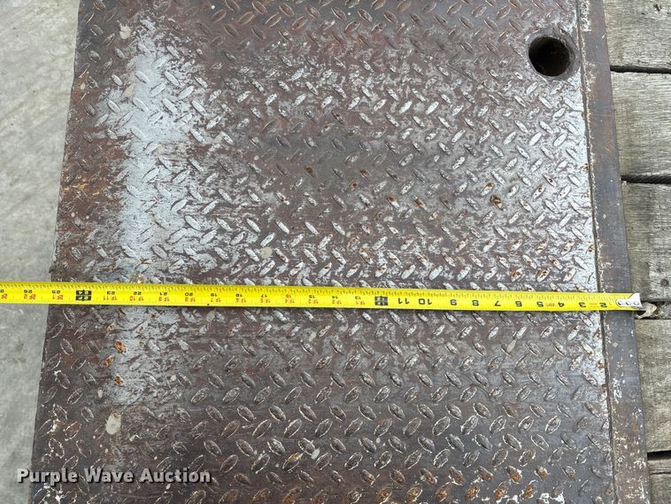 image for item ET4504 2009 Freightliner Business Class M2 rollback truck