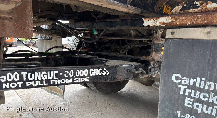 image for item ET4504 2009 Freightliner Business Class M2 rollback truck