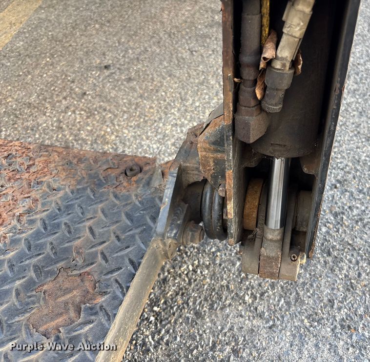 image for item ET8537 2013 Great Dane ETL-1114-12048 refrigerated van trailer