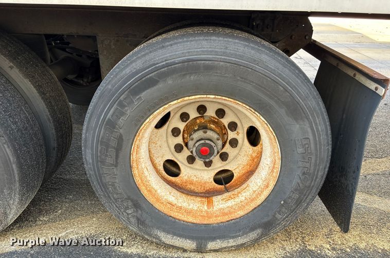 image for item ET8537 2013 Great Dane ETL-1114-12048 refrigerated van trailer