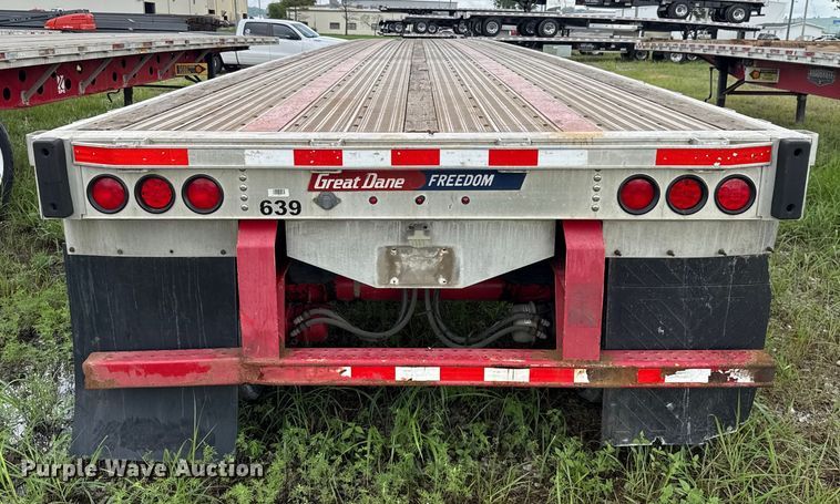 image for item EU2180 2014 Great Dane FLP-0024-00048 flatbed trailer