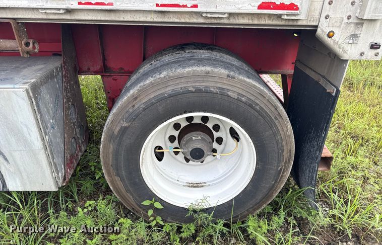 image for item EU2180 2014 Great Dane FLP-0024-00048 flatbed trailer