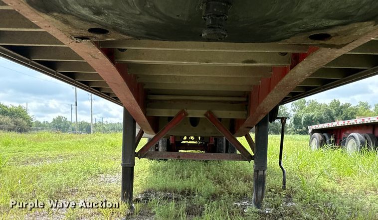 image for item EU2181 2016 Wilson CF-1080 flatbed trailer