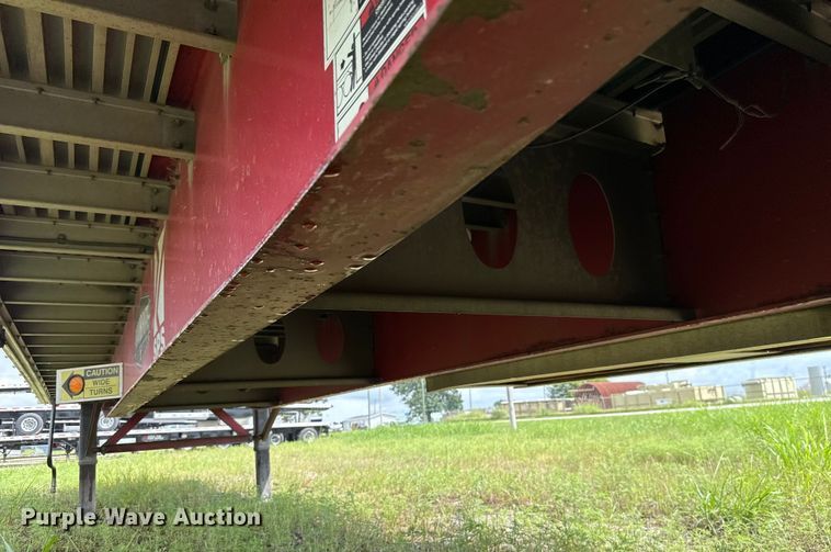 image for item EU2181 2016 Wilson CF-1080 flatbed trailer