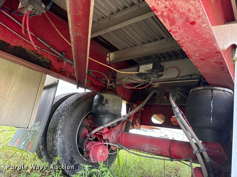 image for item EU2181 2016 Wilson CF-1080 flatbed trailer