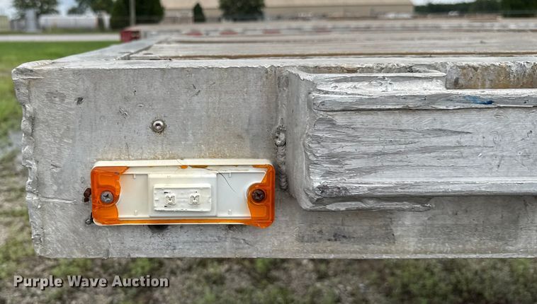 image for item EU2182 1998 Transcraft Eagle W2 flatbed trailer