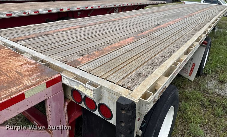 image for item EU2182 1998 Transcraft Eagle W2 flatbed trailer