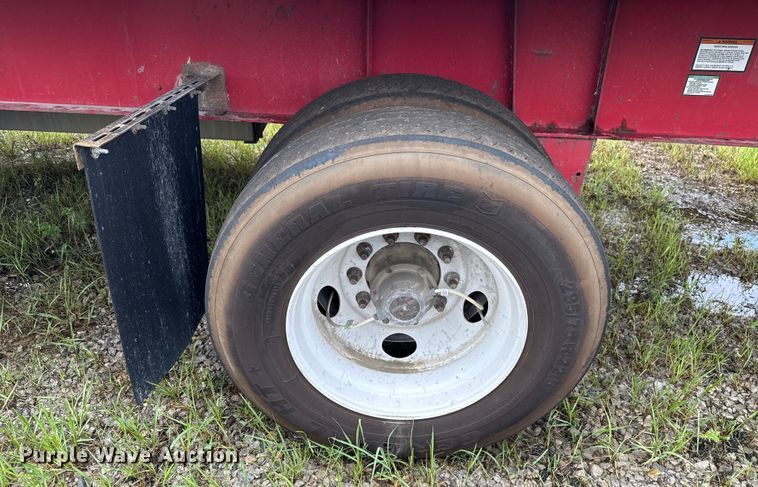 image for item EU2183 2014 Great Dane FLP-10024-00048 flatbed trailer