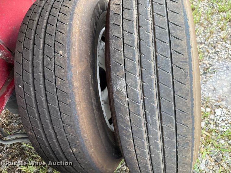 image for item EU2183 2014 Great Dane FLP-10024-00048 flatbed trailer