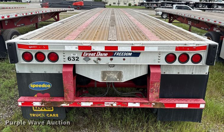 image for item EU2184 2014 Great Dane FLP-0024-00048 flatbed trailer