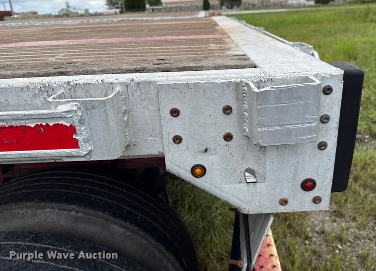 image for item EU2185 2014 Great Dane FLP-0024-00048 flatbed trailer